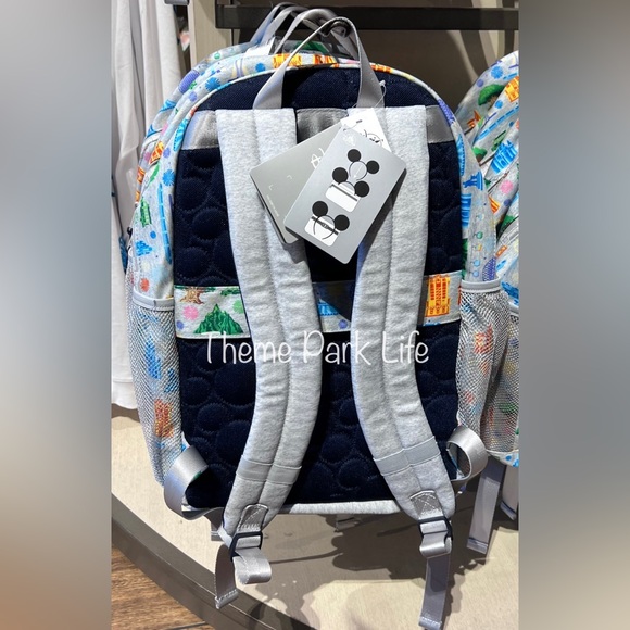 2025 Disney Four Parks Icons Epcot Kingdom Studios Full Size Large Backpack NEW - Picture 2 of 2